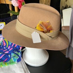 Biltmore Royal brim hat